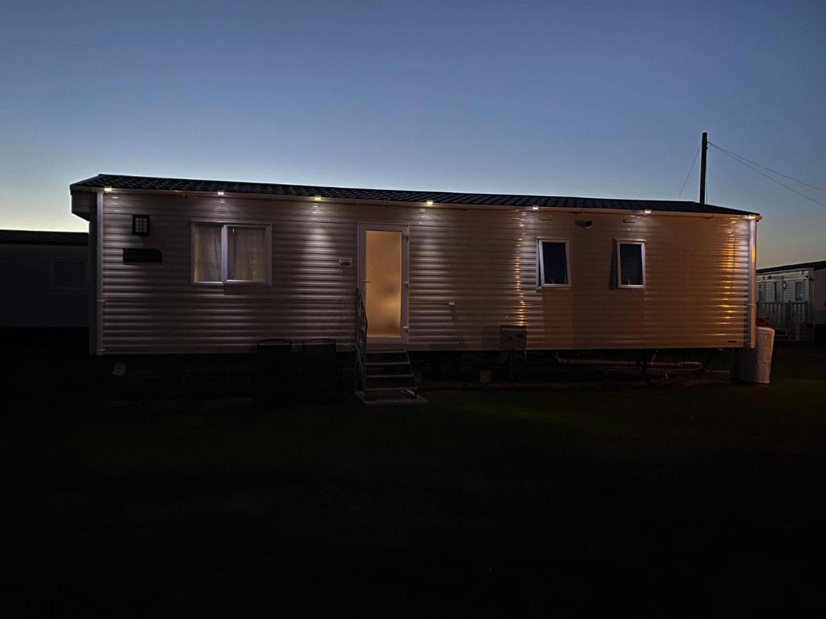 The Burrows Holiday Caravan, Seal Bay Selsey Zewnętrze zdjęcie